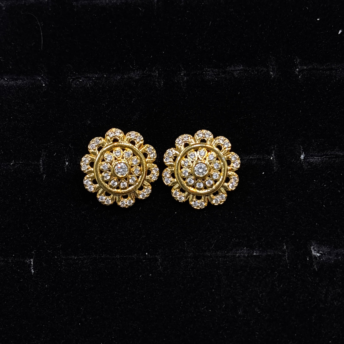 Flower Stone Studs SRJER132